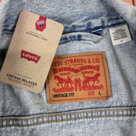 Vintage Levis Light Wash Denim Trucker Jacket Large Distressed Relaxed Fit Large - Picture 3 of 10